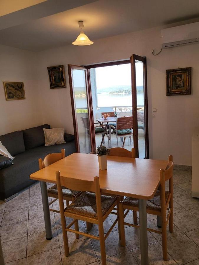 Sea&Sun Apartamento Turanj Exterior foto